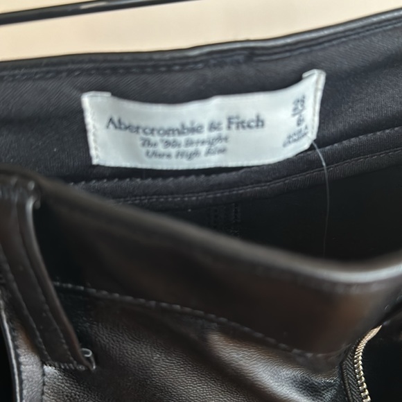 Pant - Picture 8 of 9